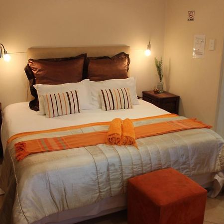 Lumley'S Place Guesthouse Pniel Ngoại thất bức ảnh