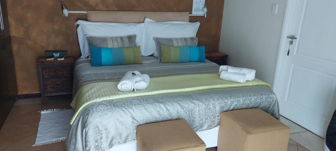 Lumley'S Place Guesthouse Pniel Ngoại thất bức ảnh