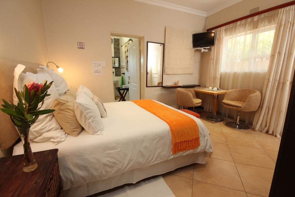 Lumley'S Place Guesthouse Pniel Ngoại thất bức ảnh