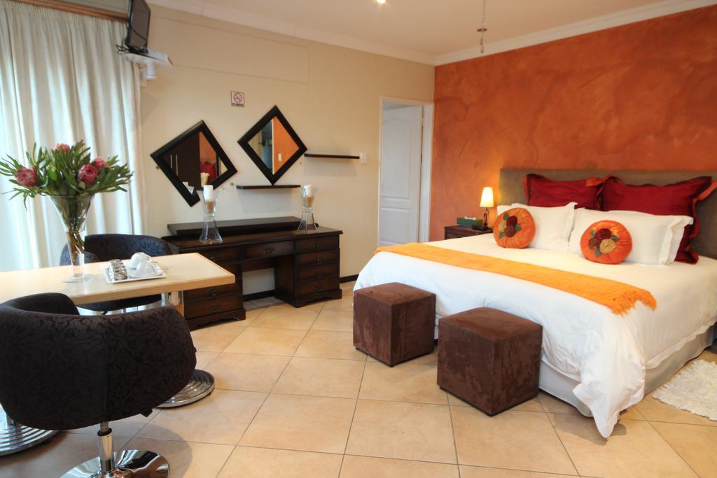 Lumley'S Place Guesthouse Pniel Ngoại thất bức ảnh
