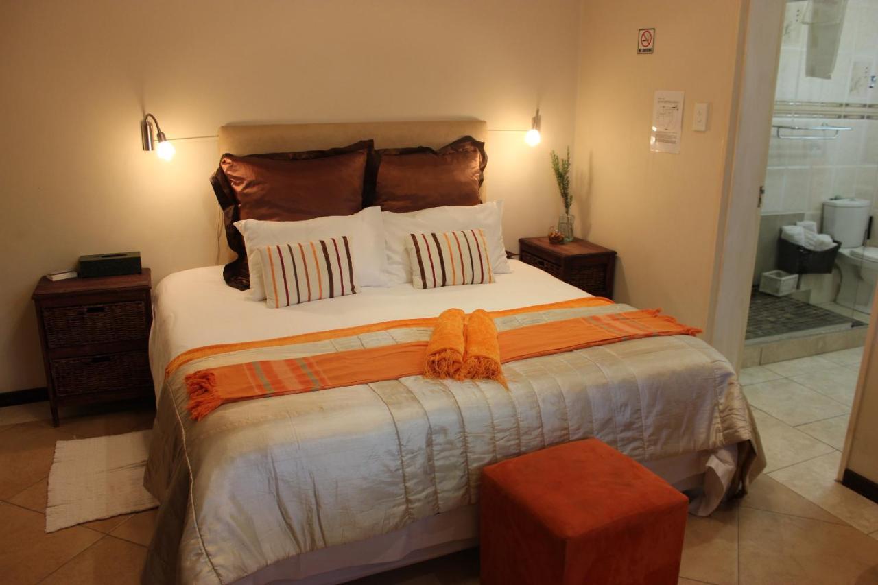Lumley'S Place Guesthouse Pniel Ngoại thất bức ảnh